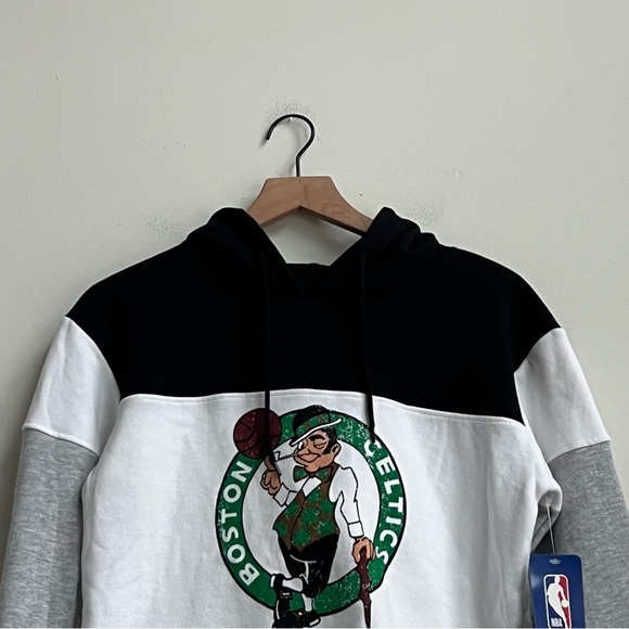 New Ultra Game NBA Boston Celtics Women Cropped Fleece Hoodie Sweatshirt Small - Picture 4 of 15